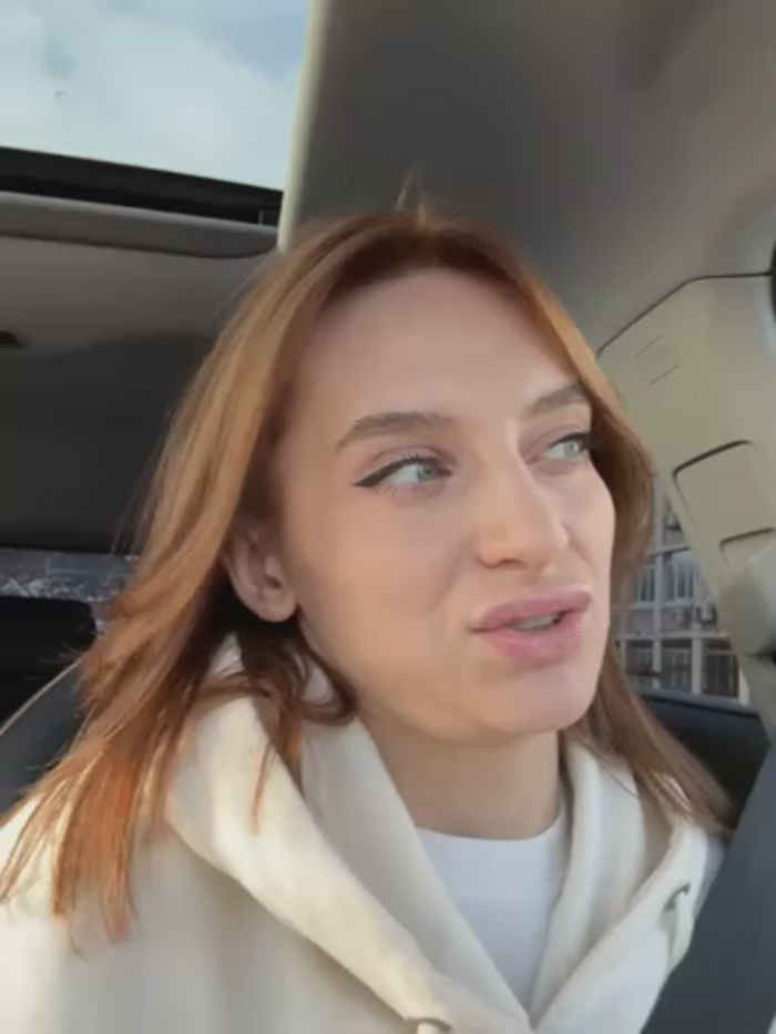 -AngelAri-
