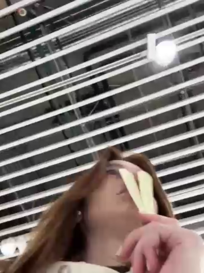 -AngelAri-