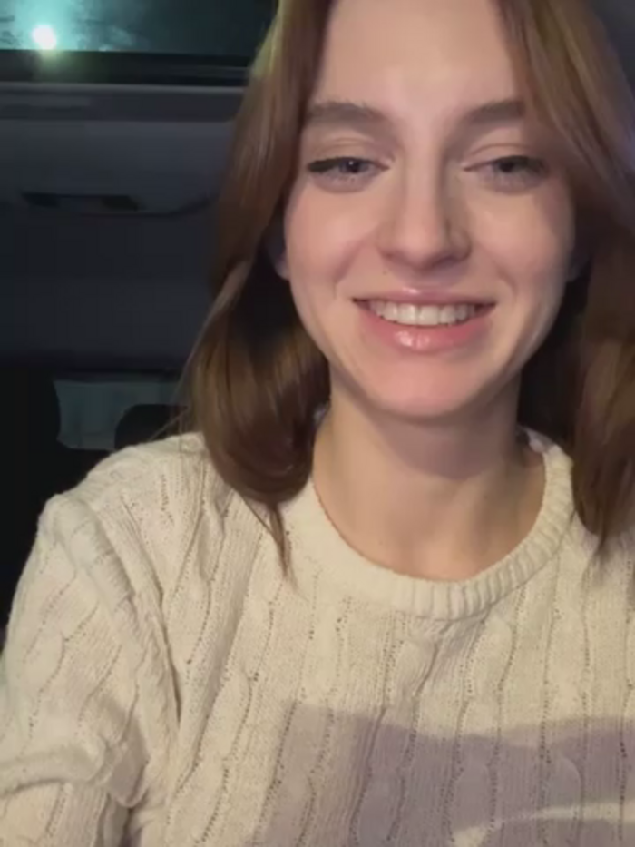 -AngelAri-
