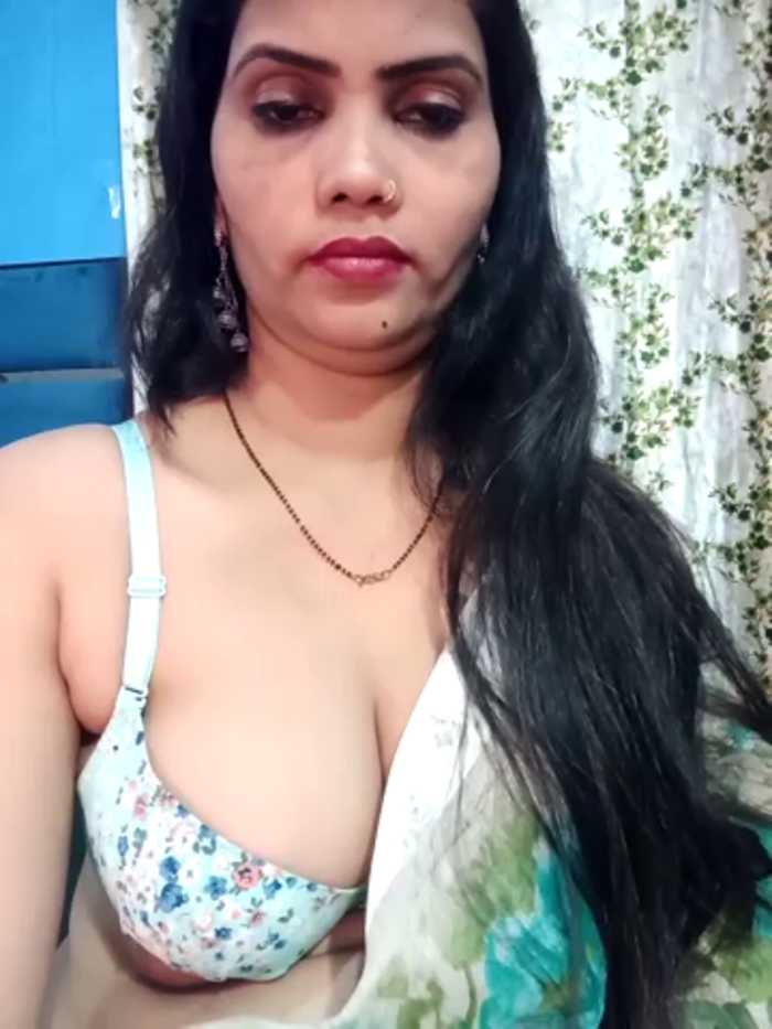 Hotty_sonia36