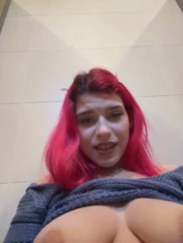 RiriRoseey
