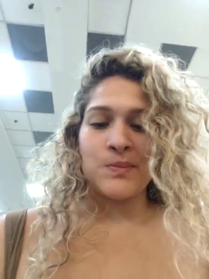 Sara_smiiith211