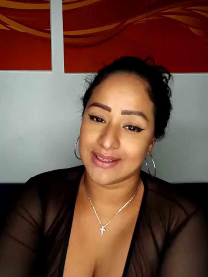ashley69_brown