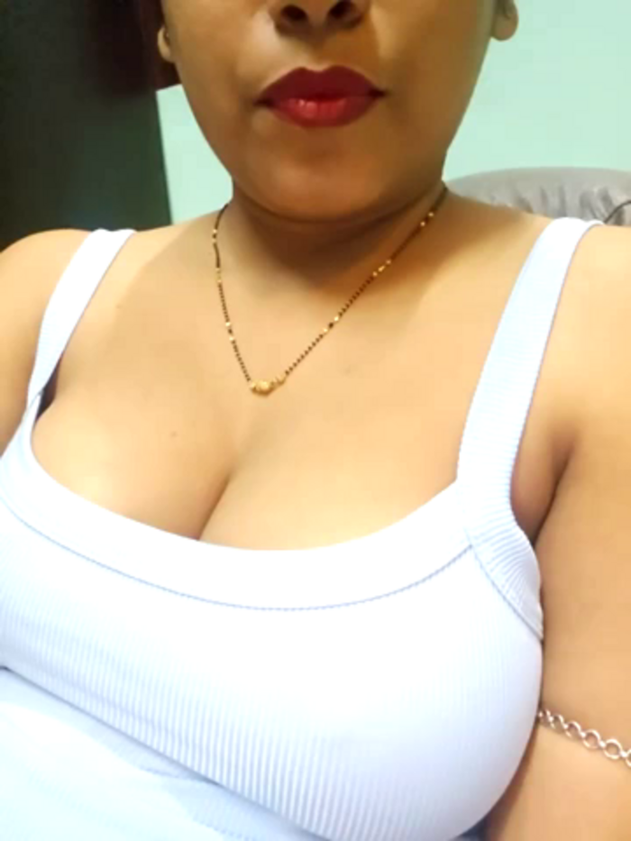 sexyindi_couple