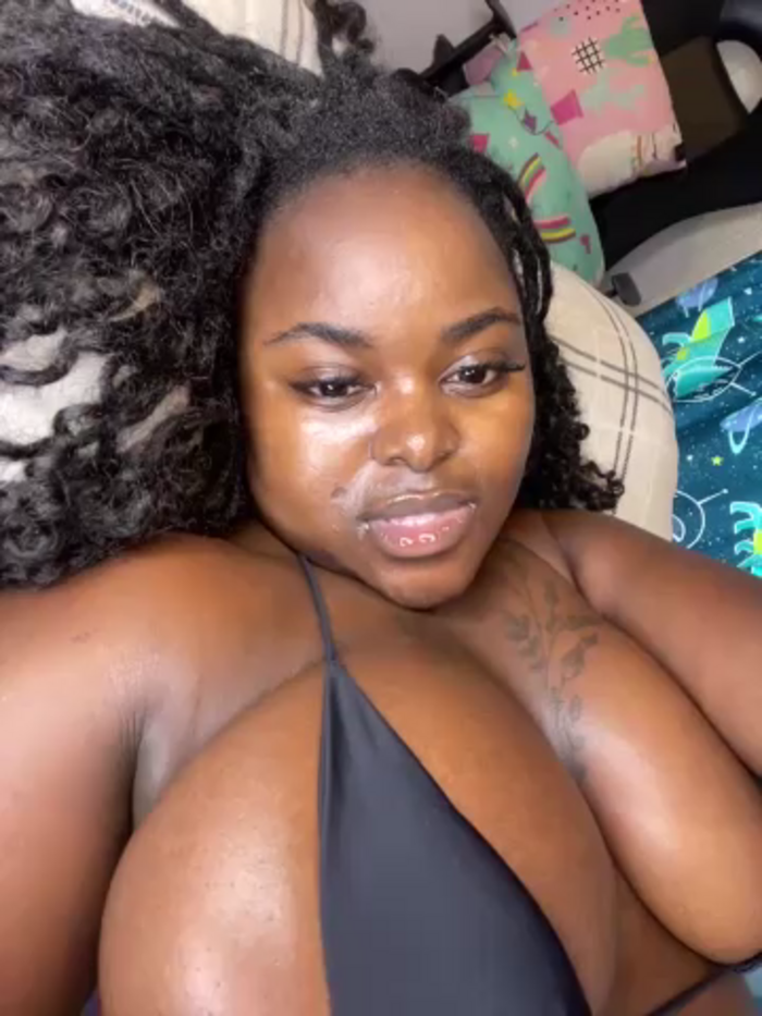 Honeycoco0211