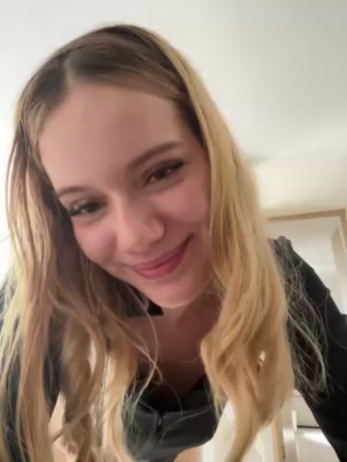 NicoleCut