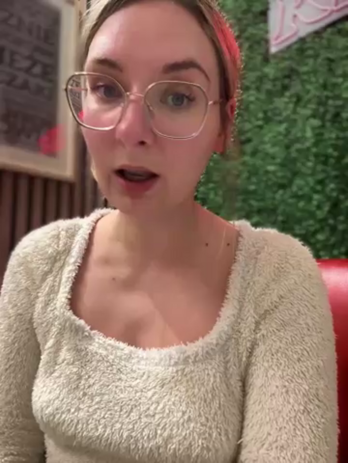 The_Snowwhitee
