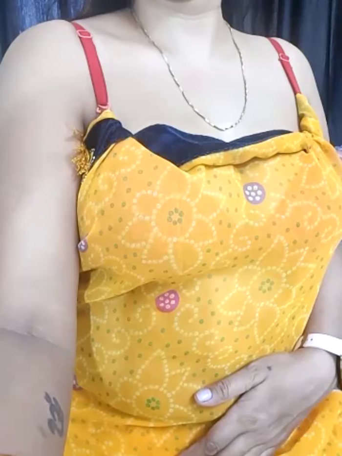 kaamuk_shweta