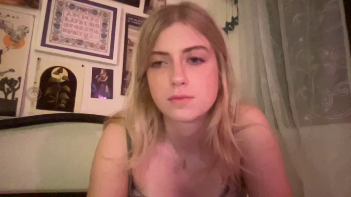 sinfulblonde1