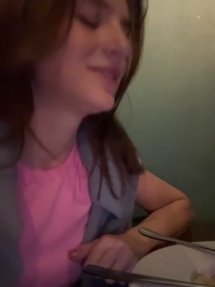-AngelAri-