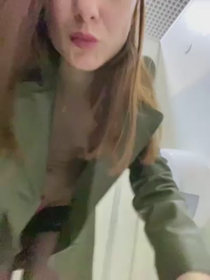 Dina_Tease