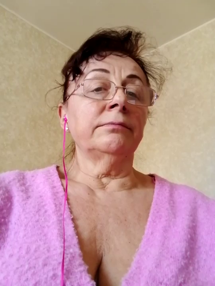 Julia5439