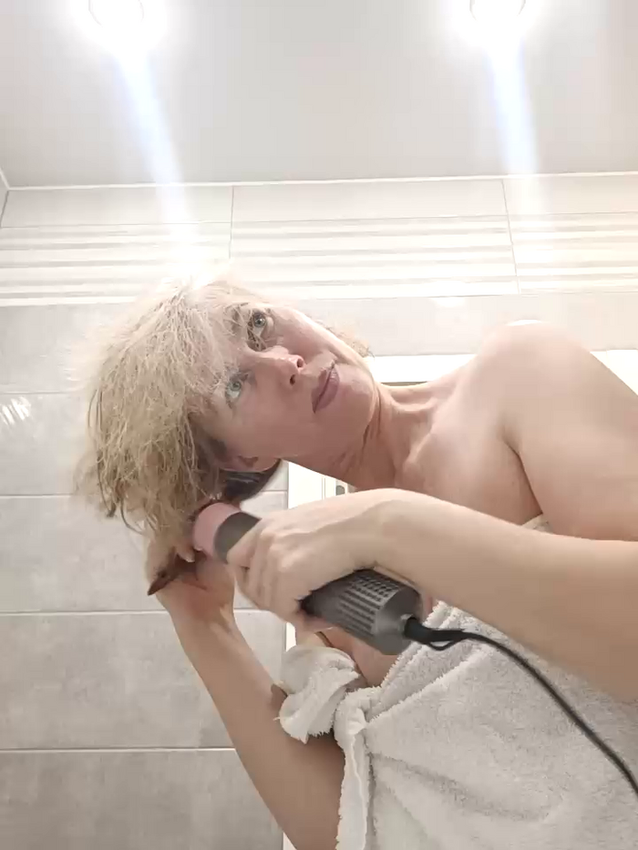 stellahere8