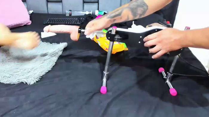 Couple_Gold69