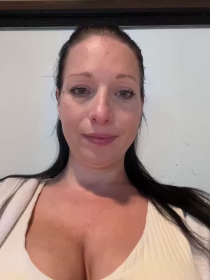 Viola_Beck