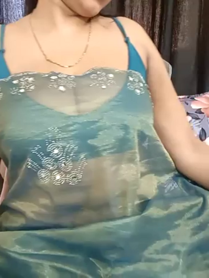 kaamuk_shweta