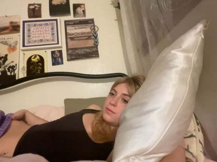 sinfulblonde1