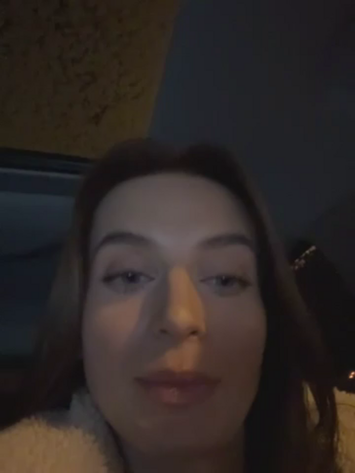 -AngelAri-