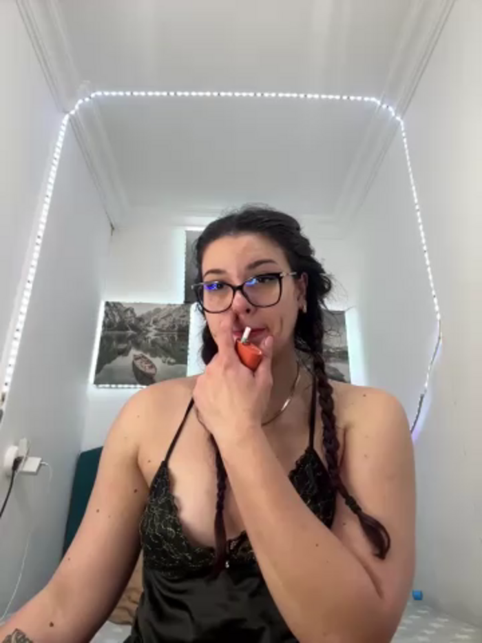 RedAssHottie