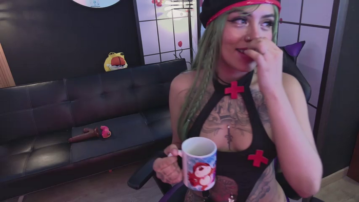Scarlett_collins02