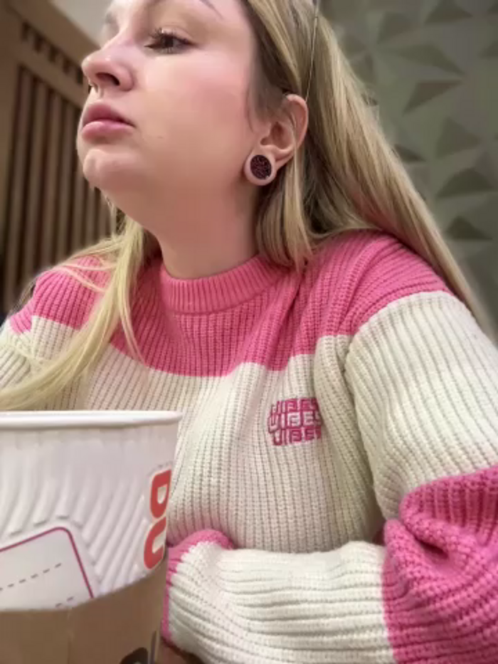 Teya_moon_