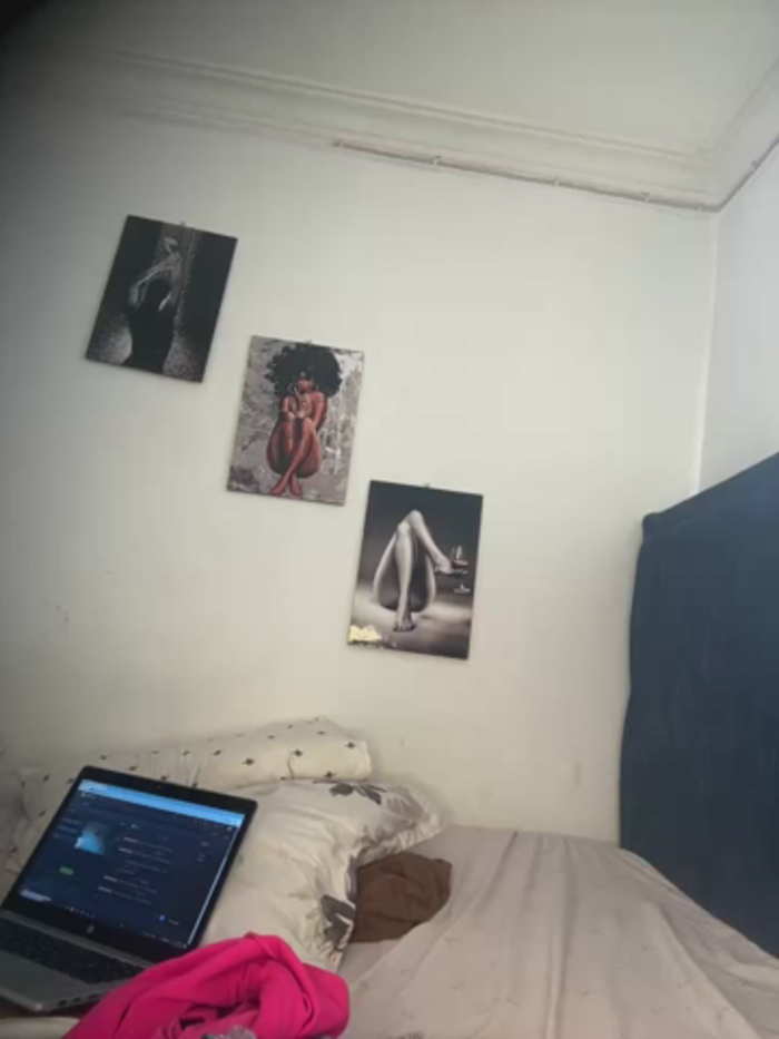 t-Booty_risky_