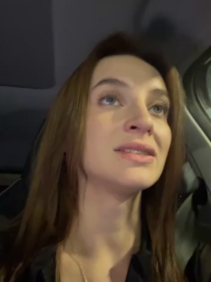 -AngelAri-