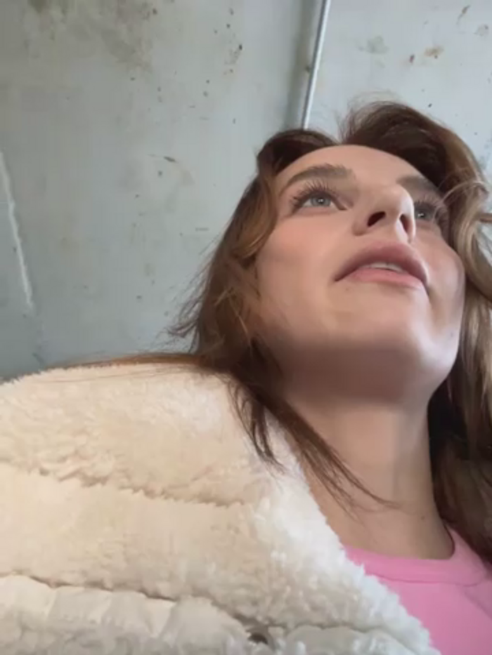 -AngelAri-