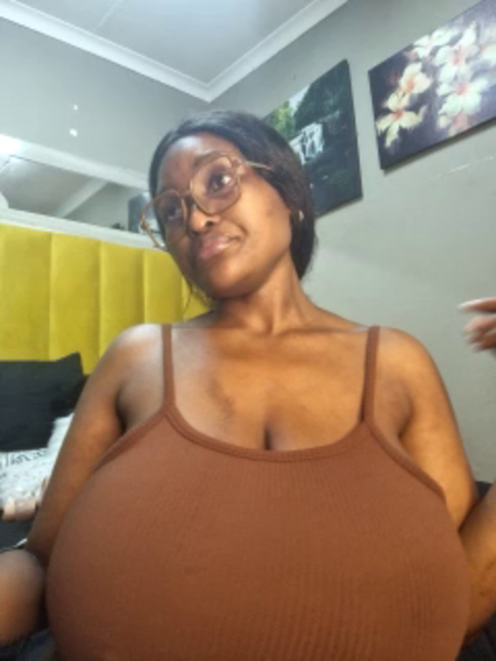 Bustygoddess32