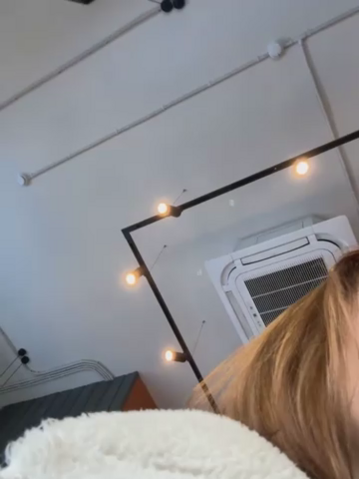 -AngelAri-