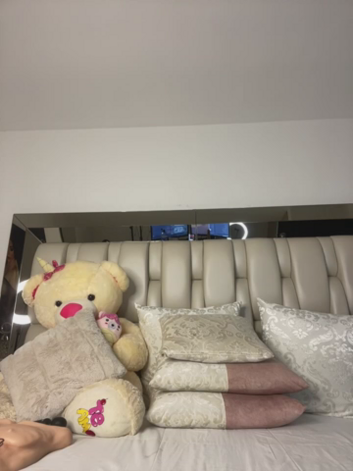 ALISSON_FOXXX1