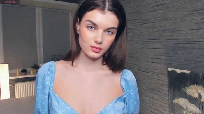 FloraDobb