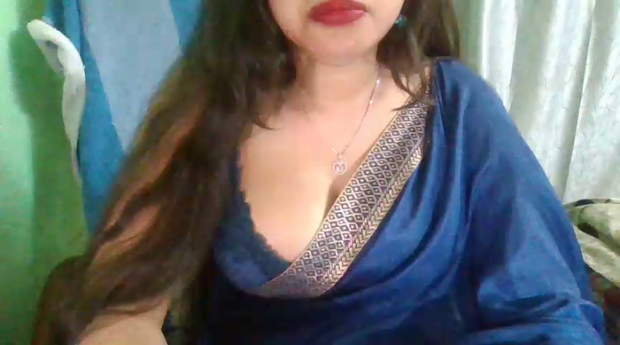 Yashika_Love1