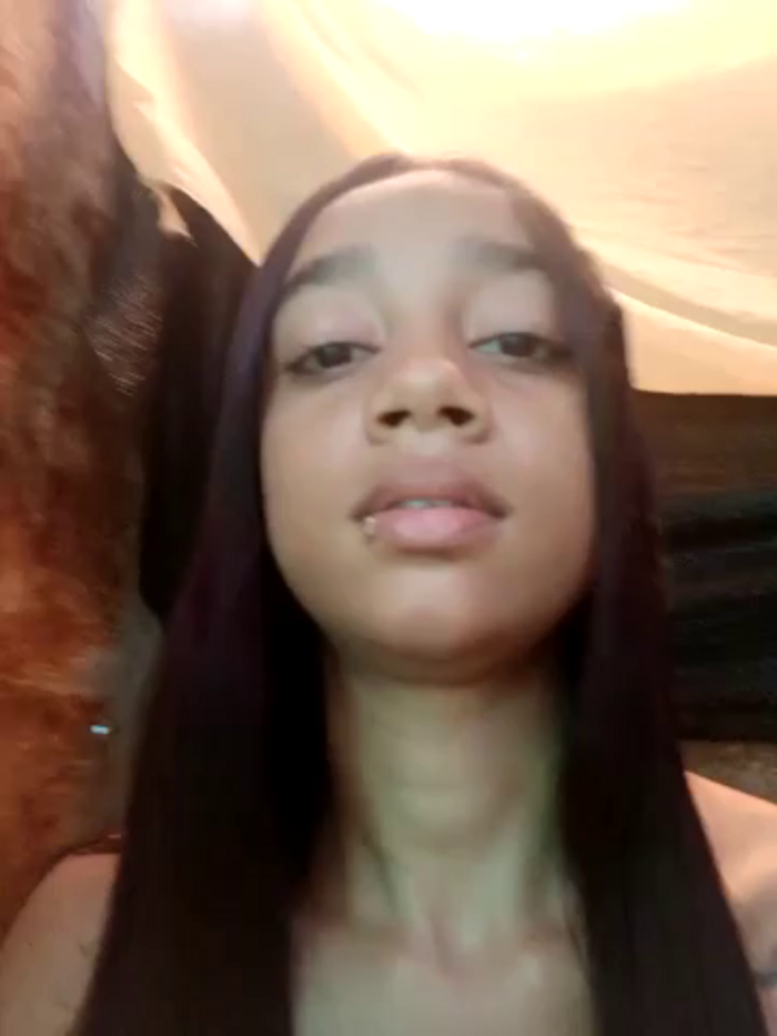 Zoe_Sweett18