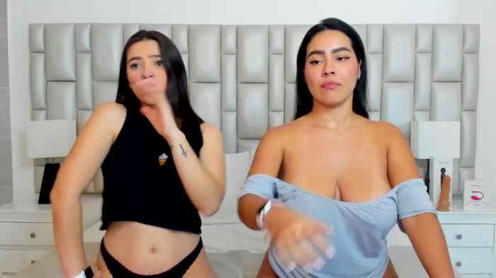 paola_katy_dicks