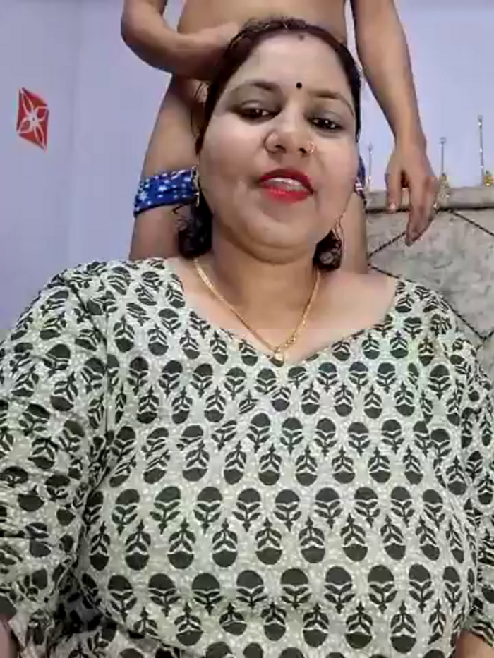 MOM-SUN-COUPLE