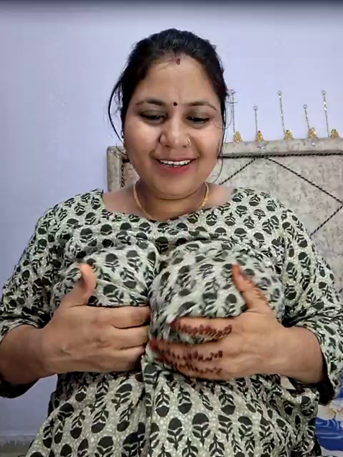 MOM-SUN-COUPLE