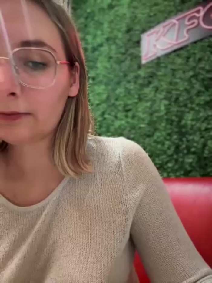 The_Snowwhitee