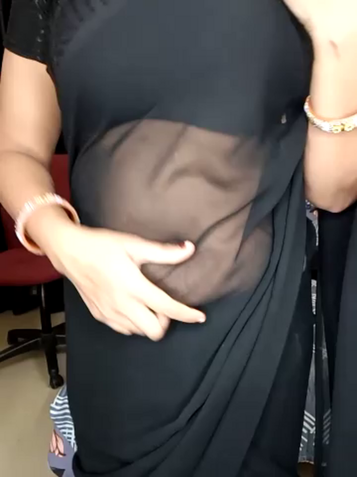 kaamuk_shweta