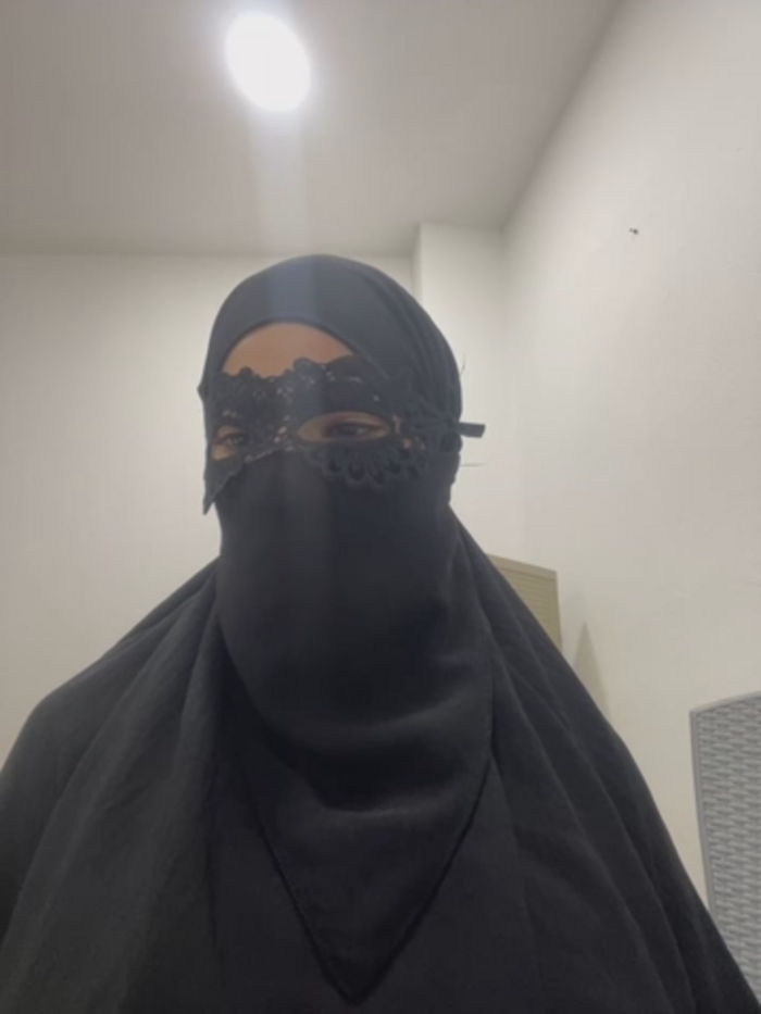 Hijabi_HotGirls