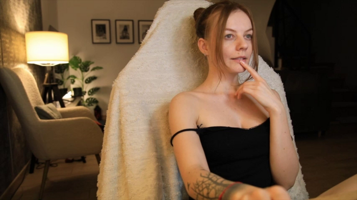 LadyInBad