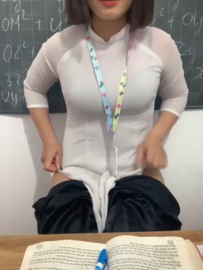 Schoolgirl_6969
