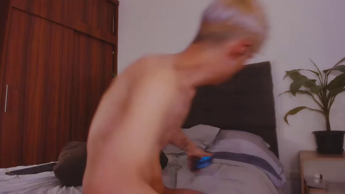 2gays_1Str8