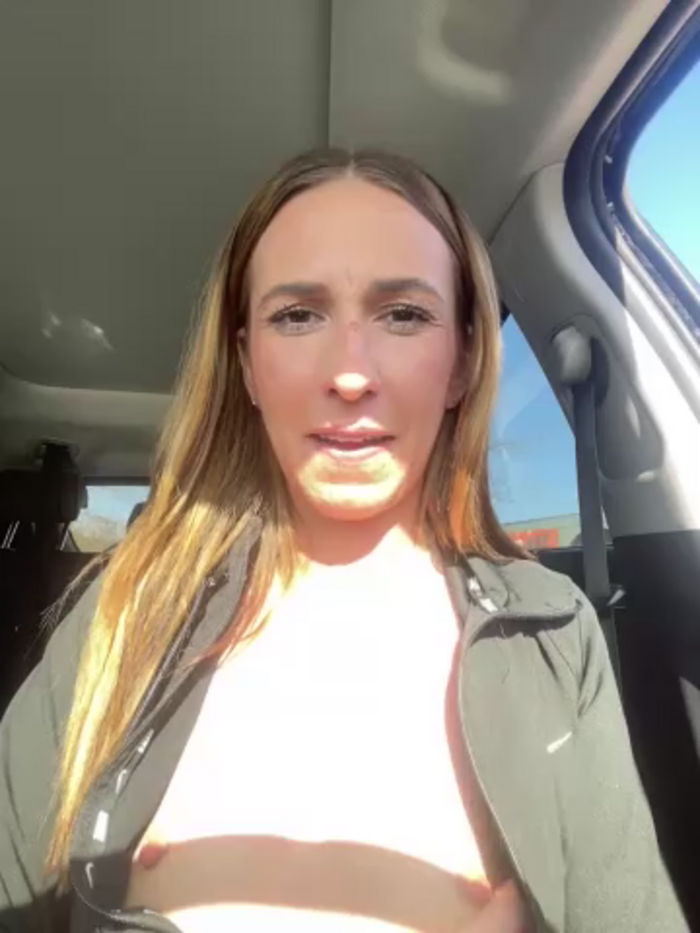 lola_tentatiion