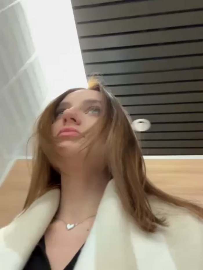 -AngelAri-
