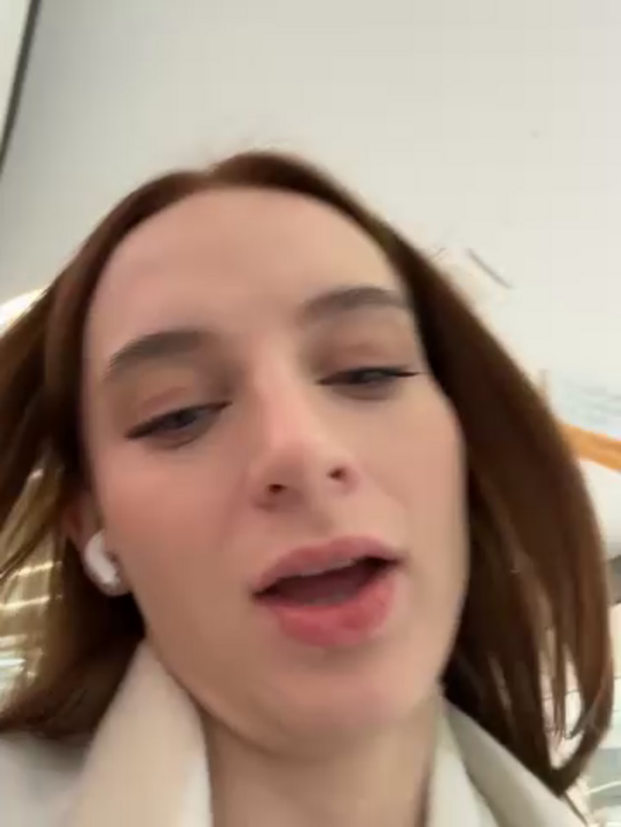 -AngelAri-