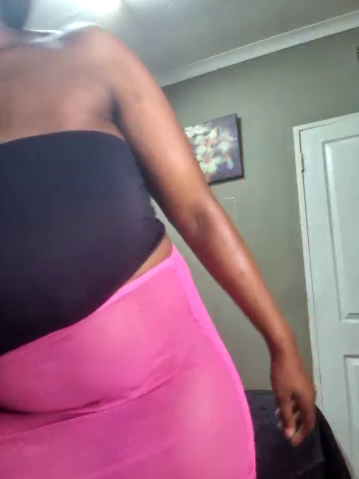 Bustygoddess32