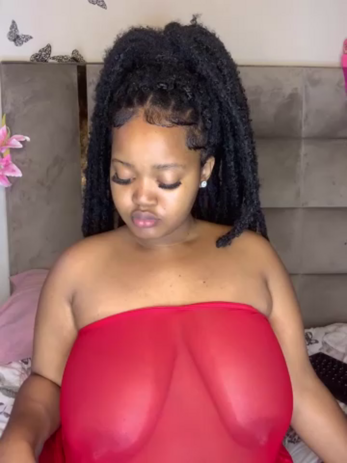 Nikki_Hearts