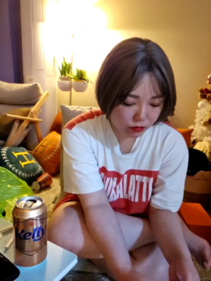 lunahong28