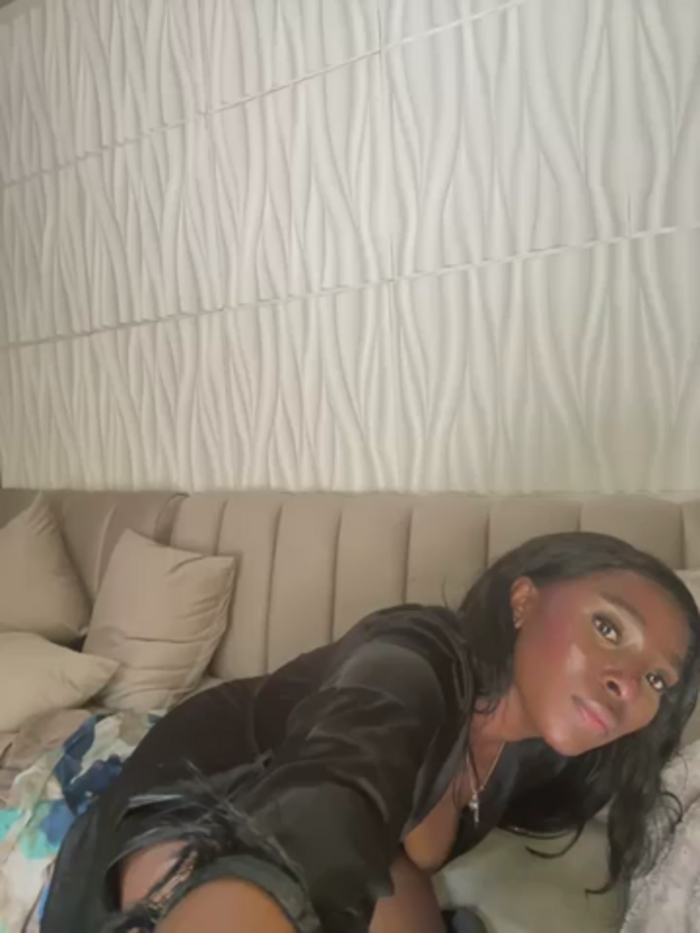 naughtyblackdolie